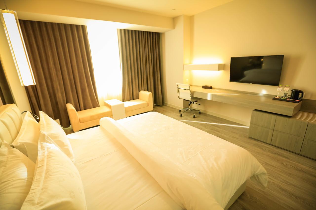 Metropolo Jin Jiang Hotels Turpan Administrative The Heart Of Pai Экстерьер фото
